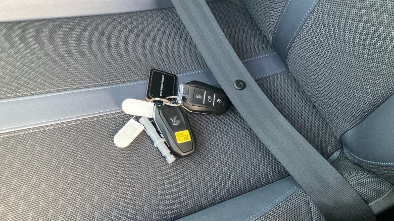 Peugeot 2008 1.2 PureTech Allure Premium 5dr Petrol Estate